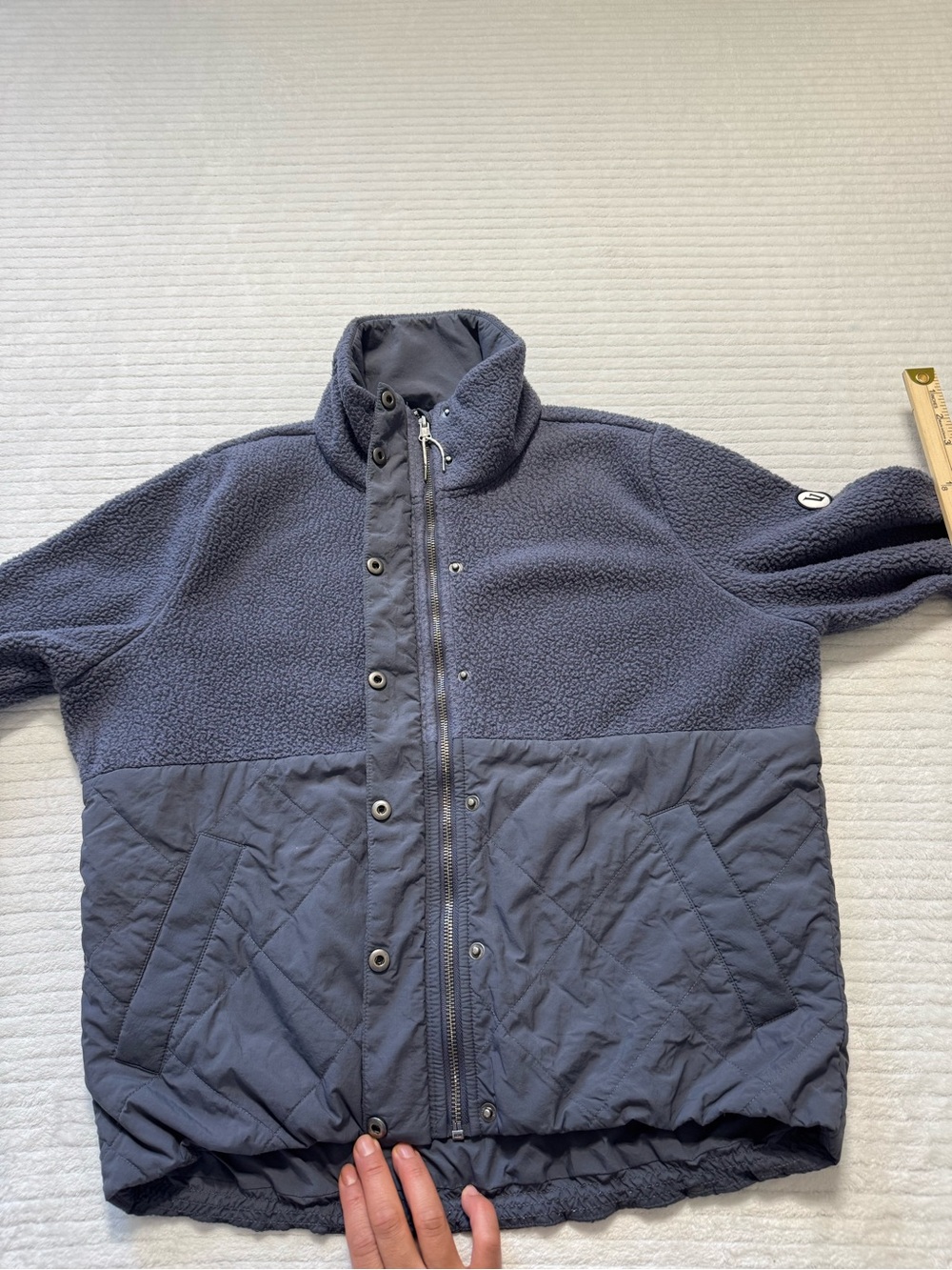 Vuori Quilted Panel Sherpa Jacket - Charcoal - Picture 5 of 12